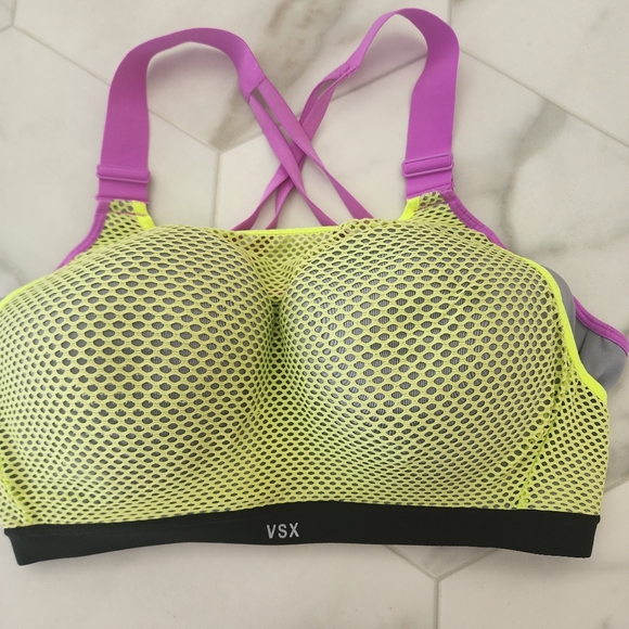 VX Victoria Secret CUTEST EVER STRAPPY SPORTS BRA, Size 36DDD ♥️🩵 - Picture 3 of 16